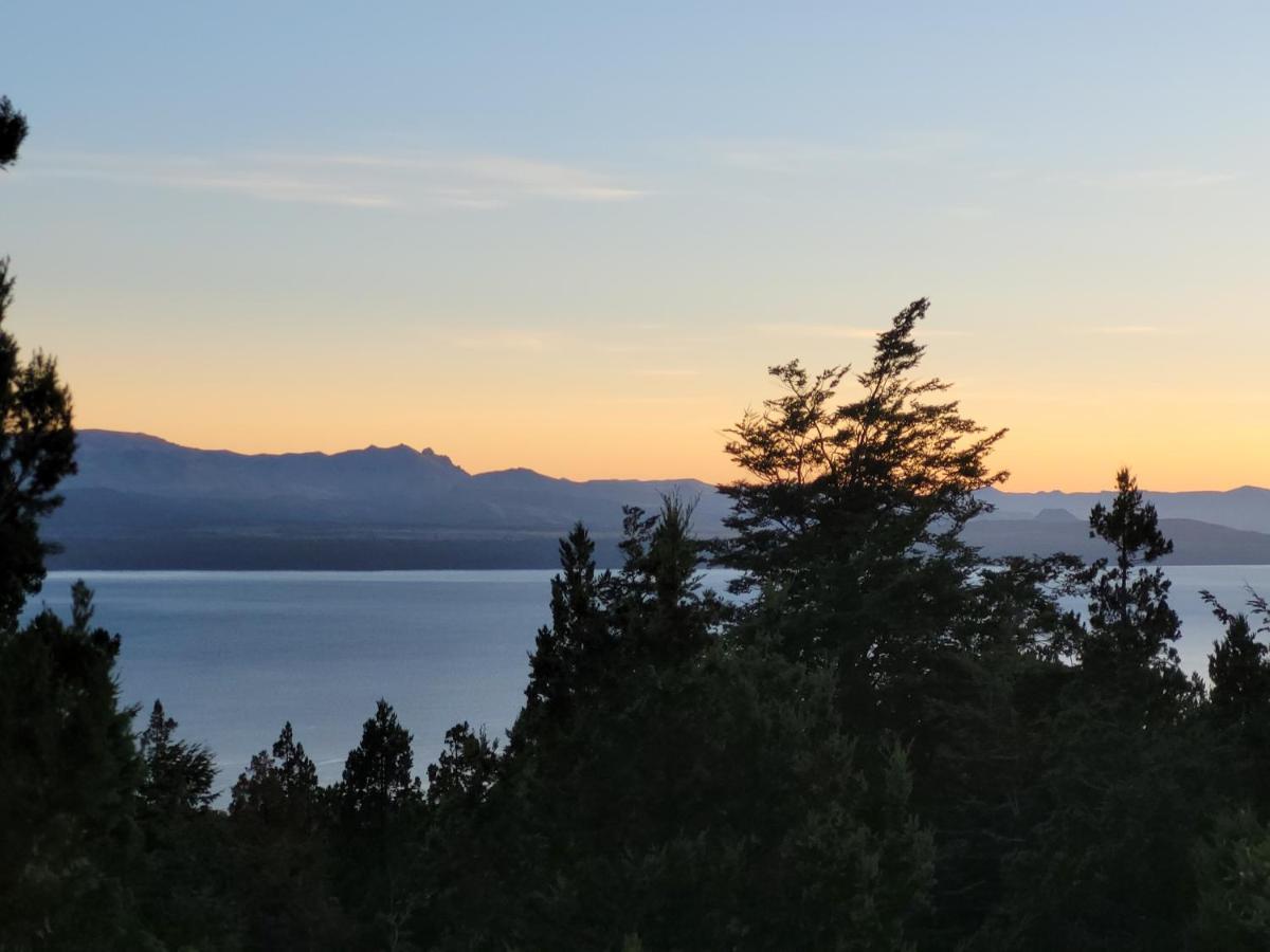 Chalet Con Increible Vista Al Nahuel Huapi
